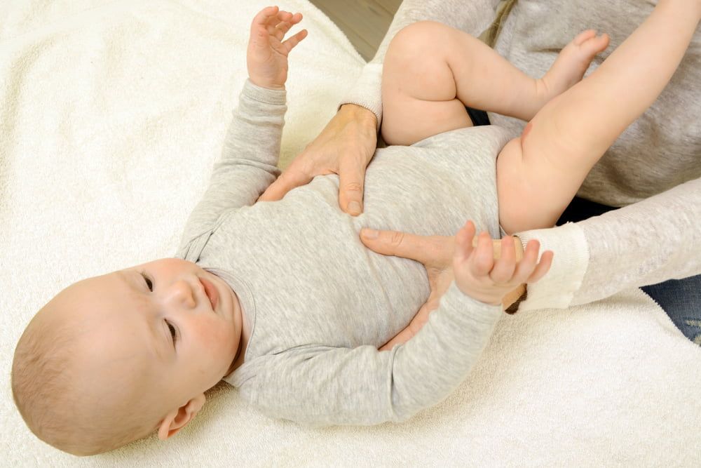 Was ist Osteopathie fuer Kinder - Baby Behandlung Hamburg